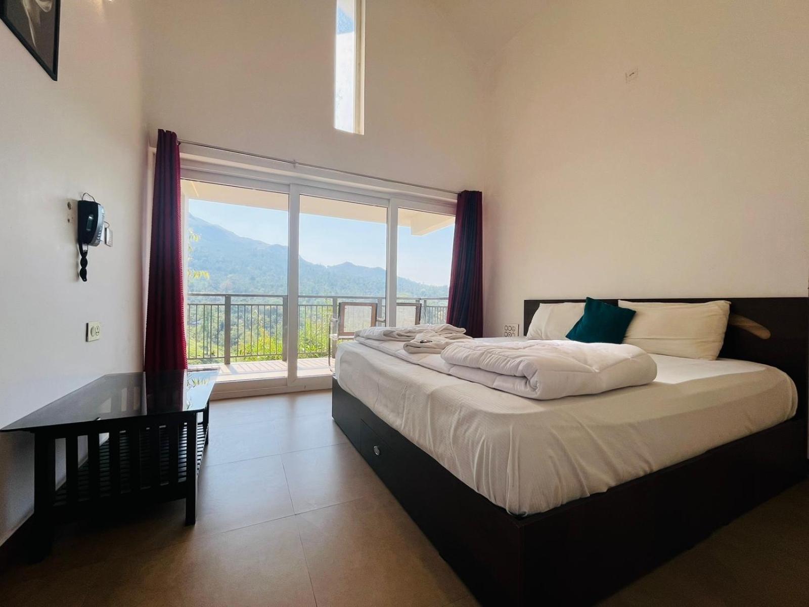 Dazzle Villa Resort 칼파타 외부 사진