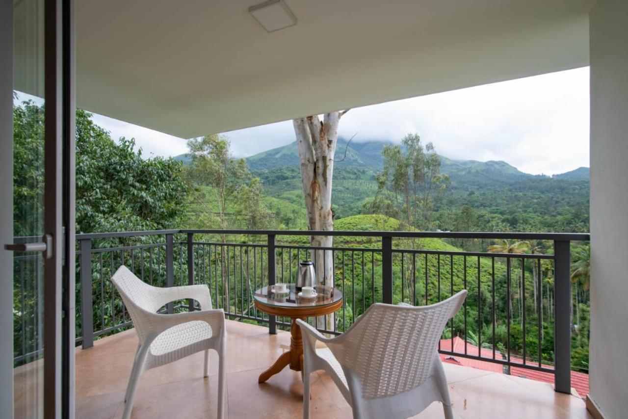 Dazzle Villa Resort 칼파타 외부 사진